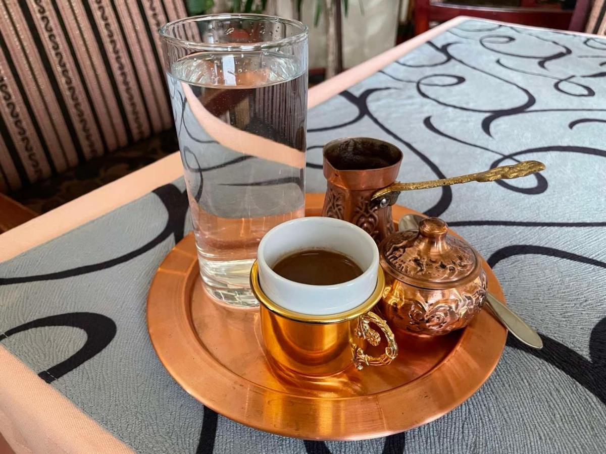 Hotel Dva Goluba Pale Kültér fotó