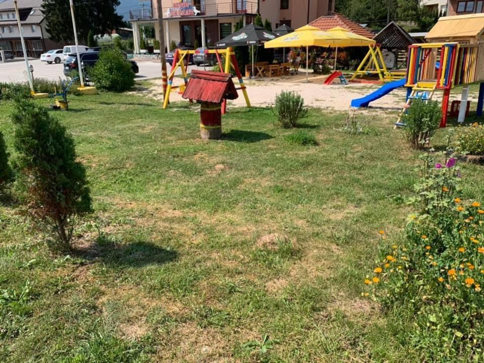 Hotel Dva Goluba Pale Kültér fotó